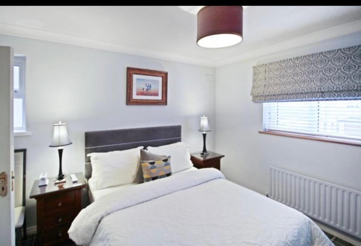 Almara House Bed and Breakfast Galway Exteriör bild