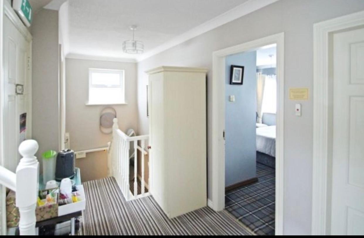 Almara House Bed and Breakfast Galway Exteriör bild